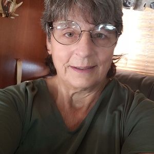 Meet your Posher, Joyce